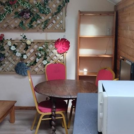 La Maison Du Saule Pompignac Kültér fotó