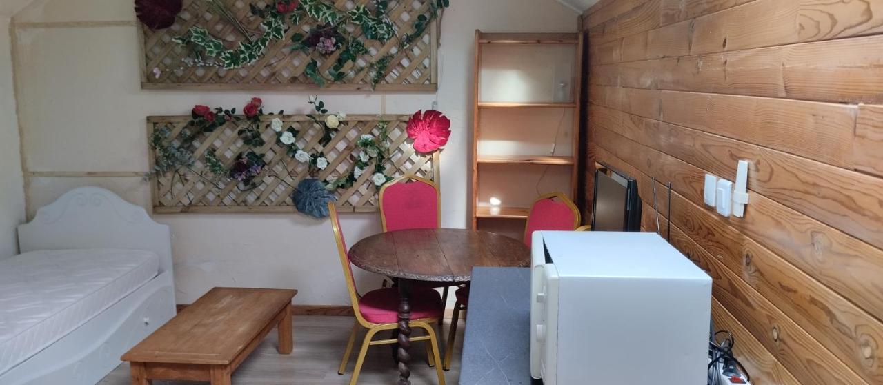 La Maison Du Saule Pompignac Kültér fotó